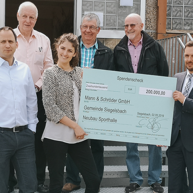 200.000 Euro Spende für neue Sporthalle